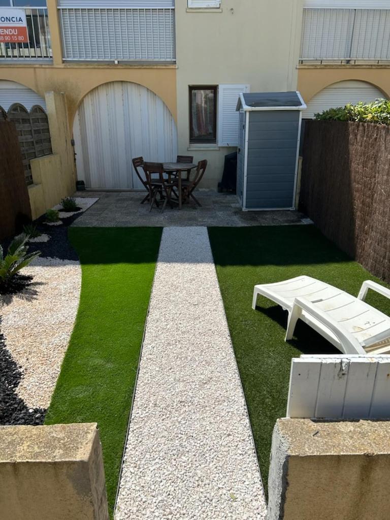 Apartment T2 Avec Son Rez De Jardin De 40 M2 5 Couchages 250m De La Et 15km De L'arena Narbonne-Plage